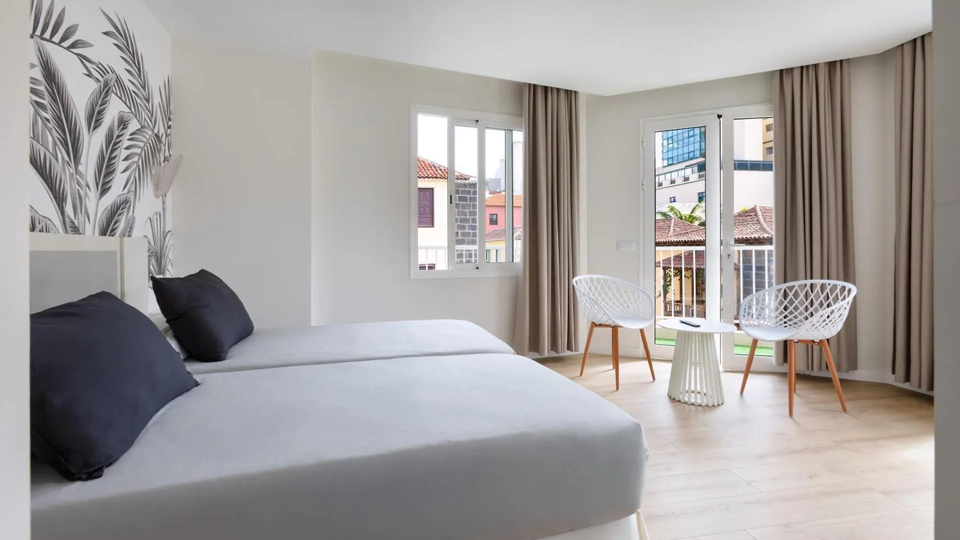 Hotel Boutique Hc Maga Puerto de la Cruz   Puerto de la Cruz (Tenerife)